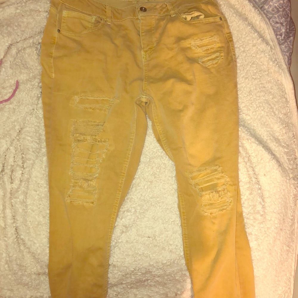 Yellow jeans